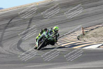 media/Jan-15-2026-Racers Edge (Thu) [[dfebeb70ab]]/3-B Group/Session 2 (Bowl Exit)/